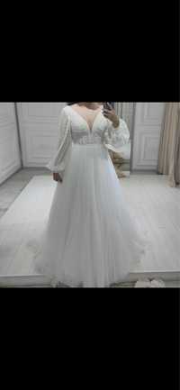 Продам необычное, красивое свадебное платье