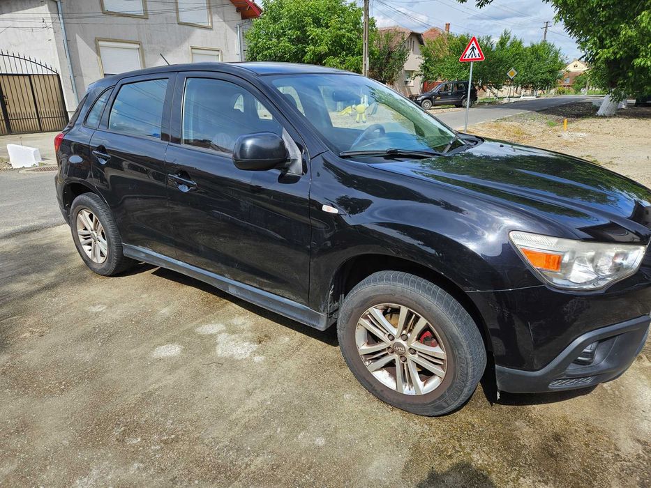 Mitsubishi ASX 2011 benzina , inmatriculat