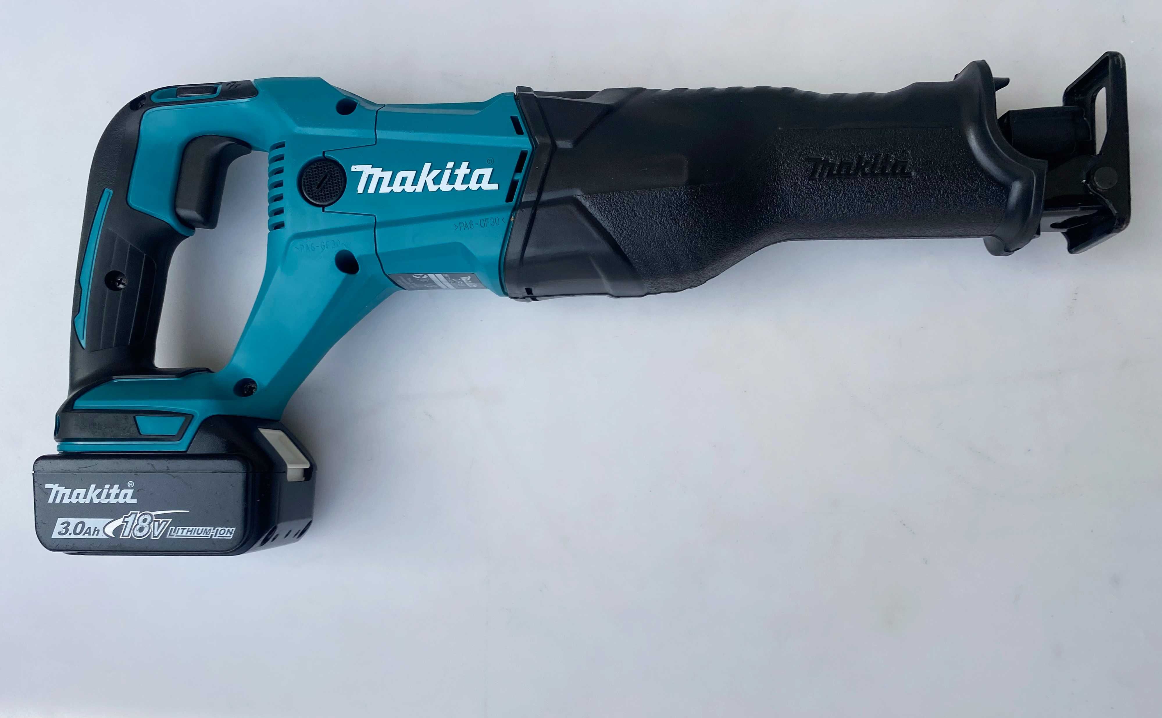 Makita DJR186Z - Акумулаторен саблен трион 18V 3.0Ah