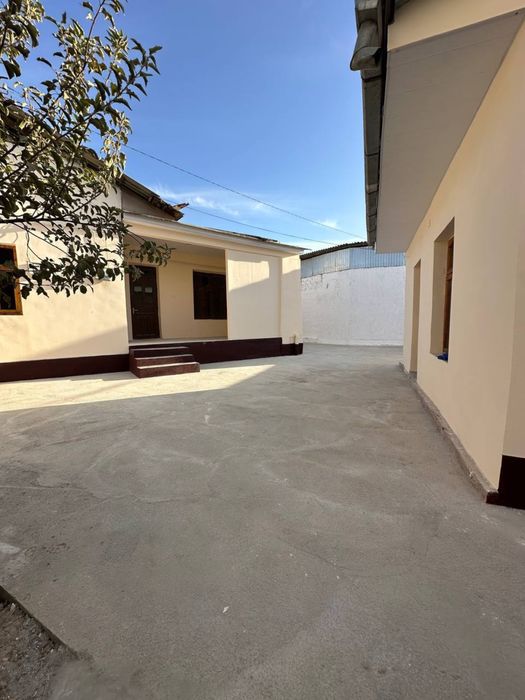 Чиланзар Иподром 2,6 соток сотилади