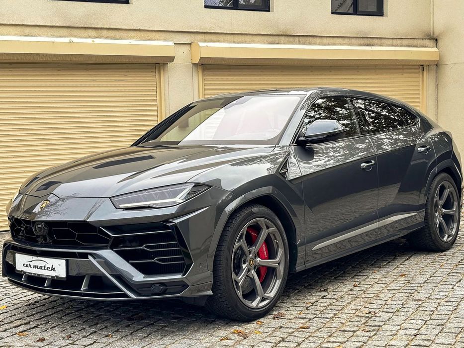 Lamborghini URUS