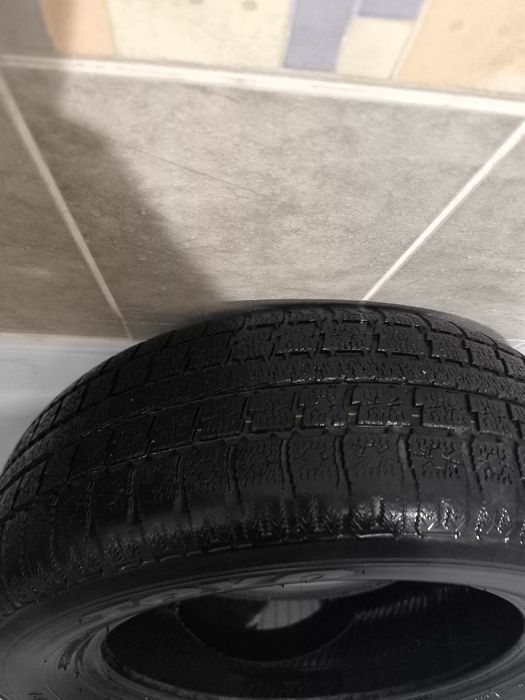 Продам шины 205/65 R16 Toyo