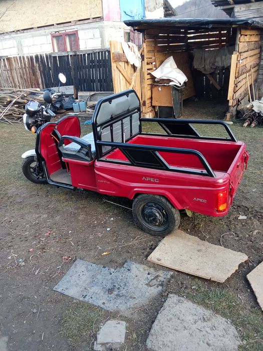 Tricicletă de vânzare .