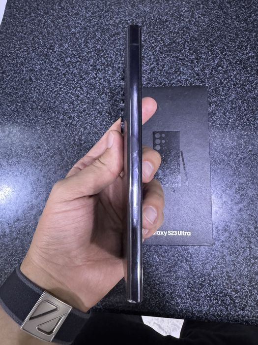 samsung s23 ultra pamit 12.256g holati yahwi oqip tel qlila