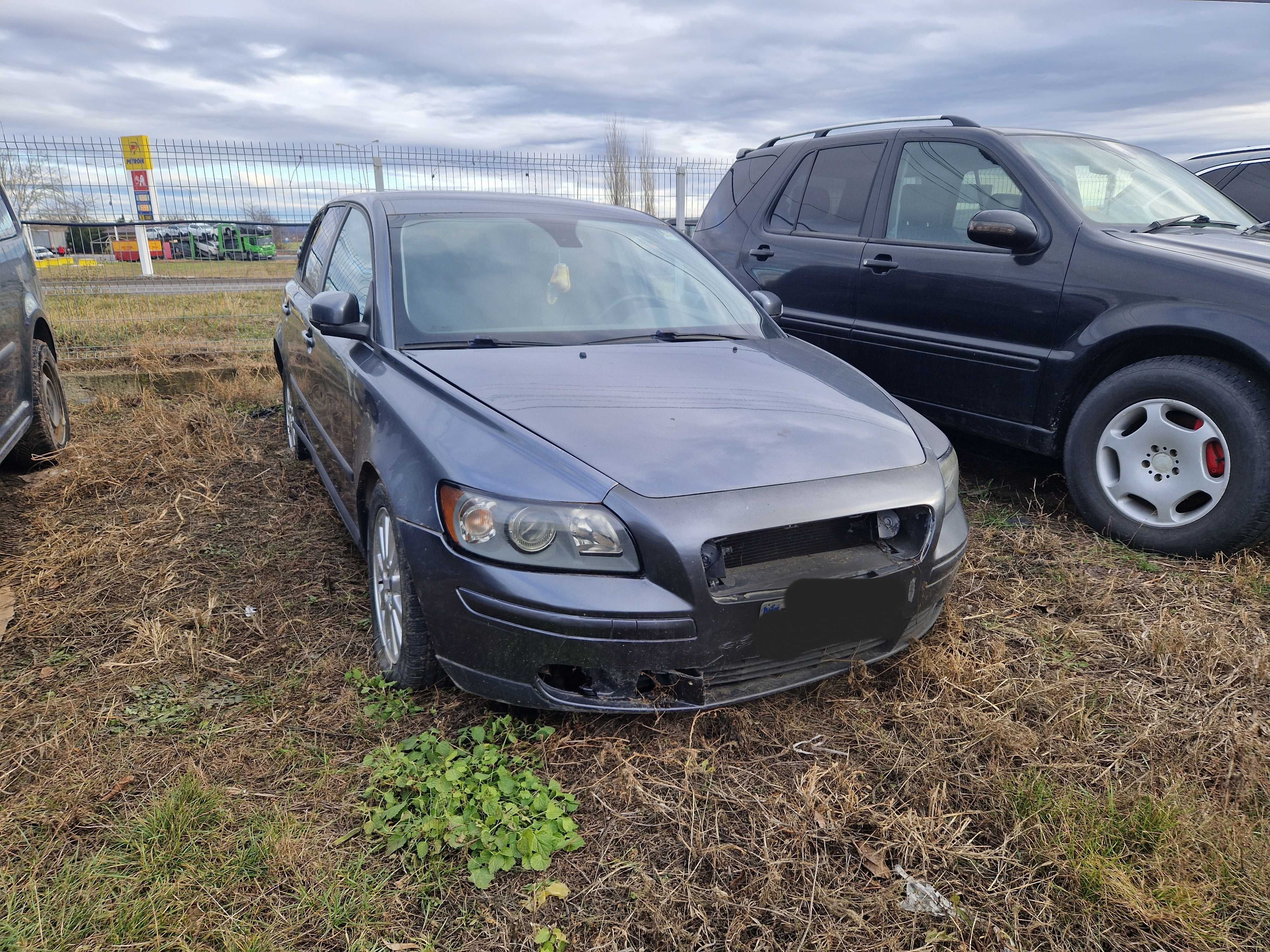 Dezmembrez Volvo V50 1.6 diesel 2006