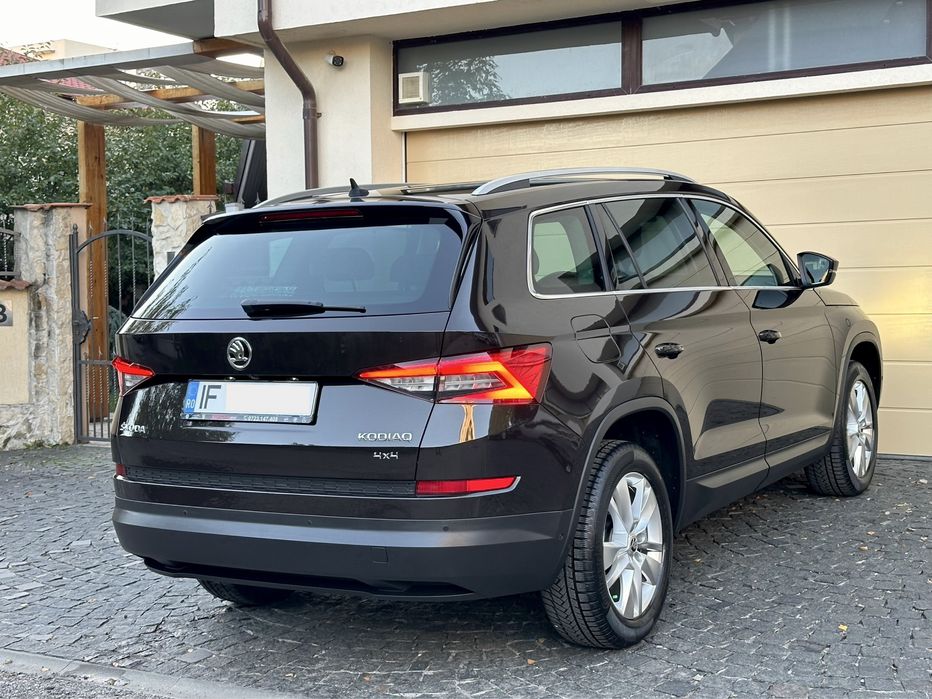 Skoda Kodiaq 2.0TDI Cutie Automata DSG 4x4 Echipare STYLE Far Matrix