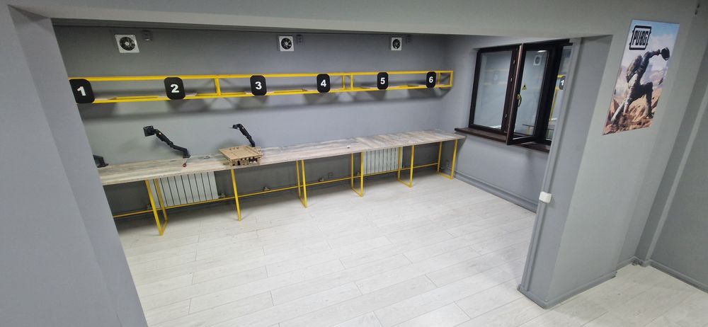 Мебель для компьютернего клуба