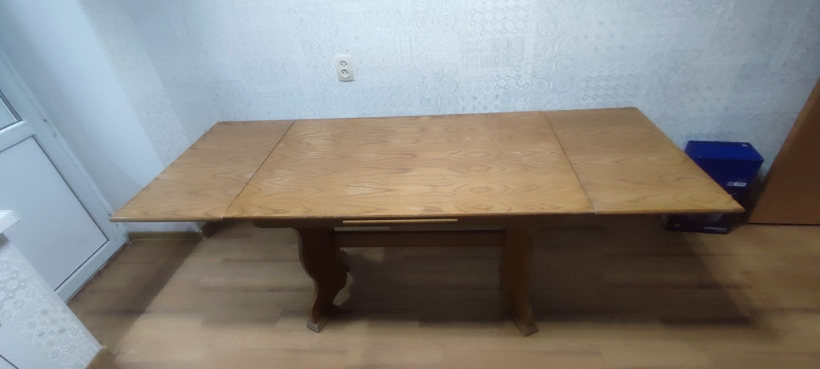 Стол раздвижной деревянный