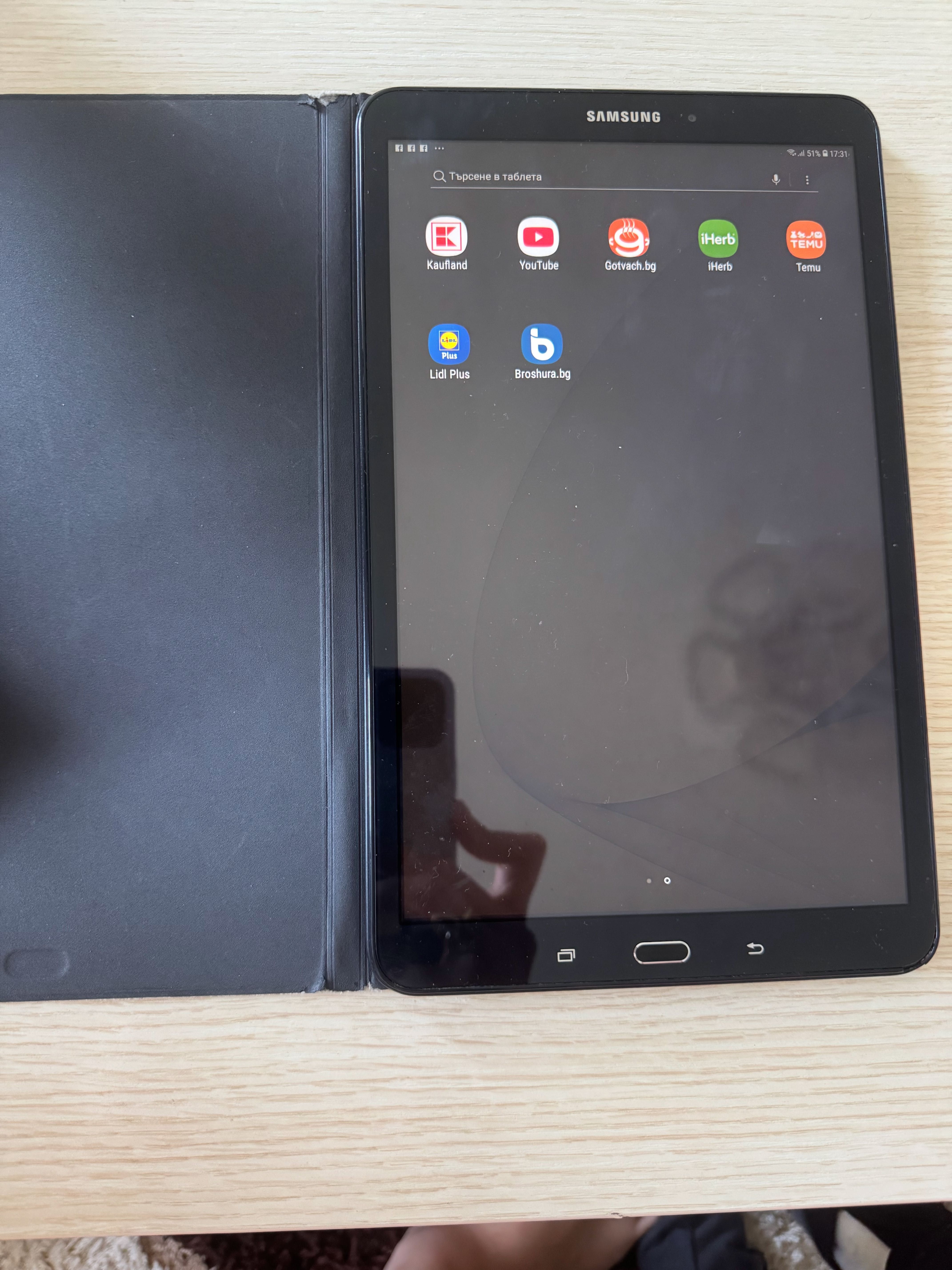 Таблет SAMSUNG Tab A 10.1 много запазен