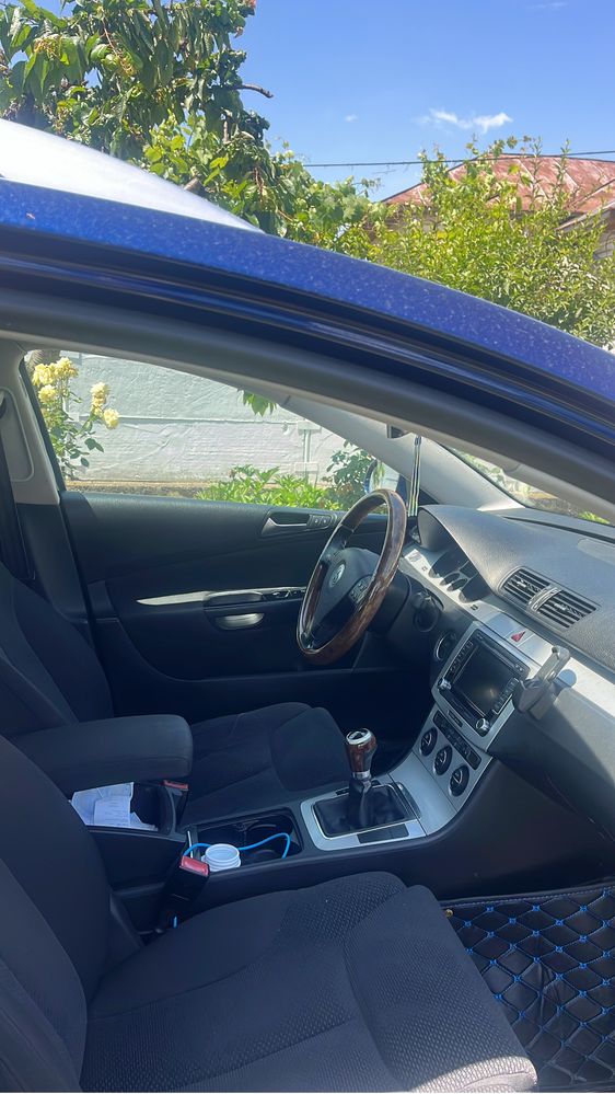 Vand sau schimb Volskwagen Passat B6