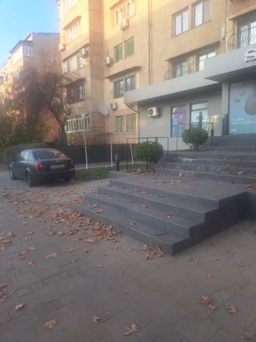 Аренда квартира первый этаж вдоль дороги