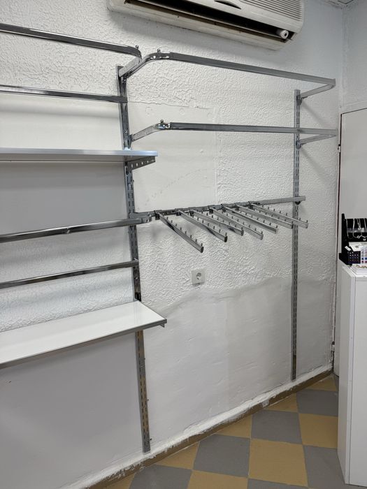 СПЕШНО! Оборудване за магазин за дрехи! 800лв! Крайна цена