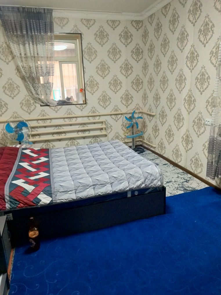 Готовый дом продаётся без ремонта.