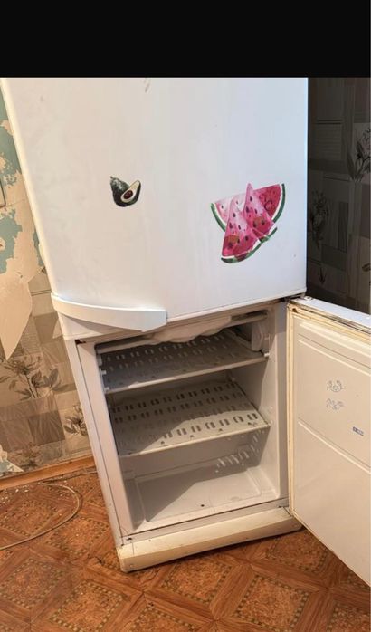 Холодильник