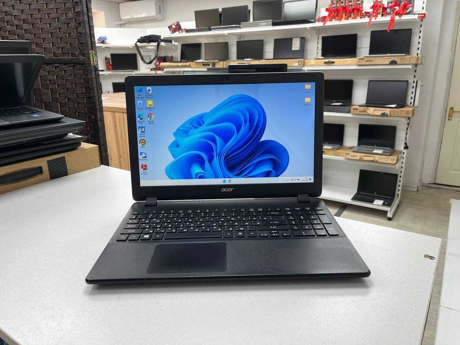 ACER Es1 Celeron*ОЗУ 4*SSD 128*HDD 500*бюджетный ноутбук для офиса