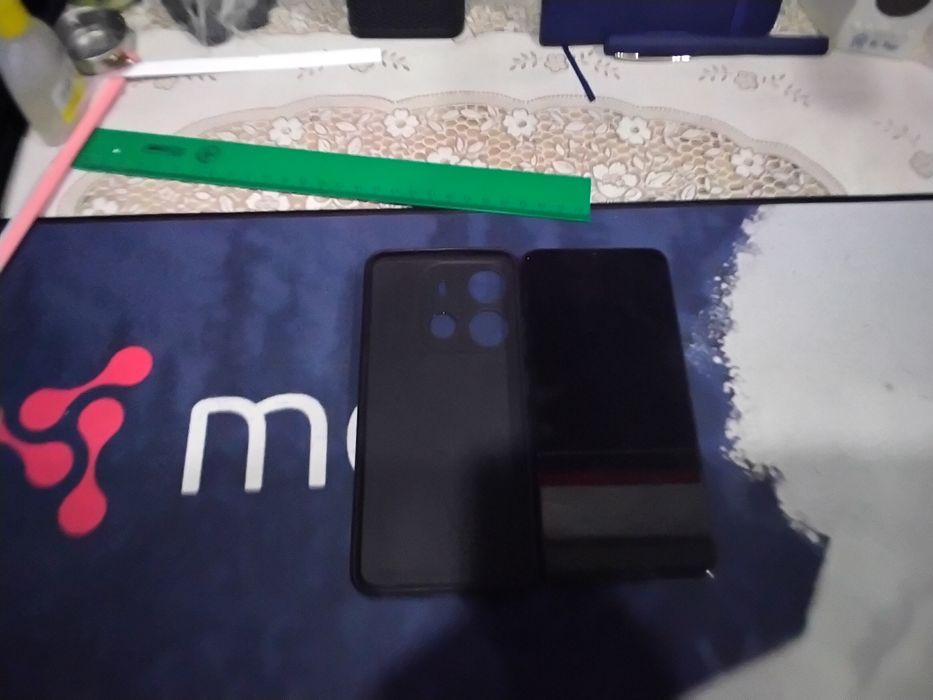 Techno телефон         .