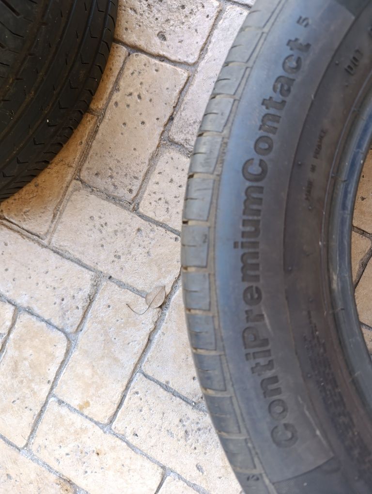 Летни гуми Continental 235/55/17 dot 2020