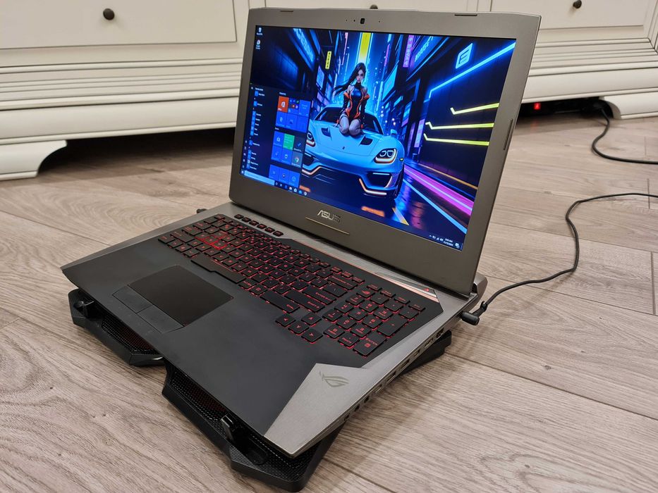 laptop gaming Asus Rog 17", intel core i7 + mouse + tastatura + cooler