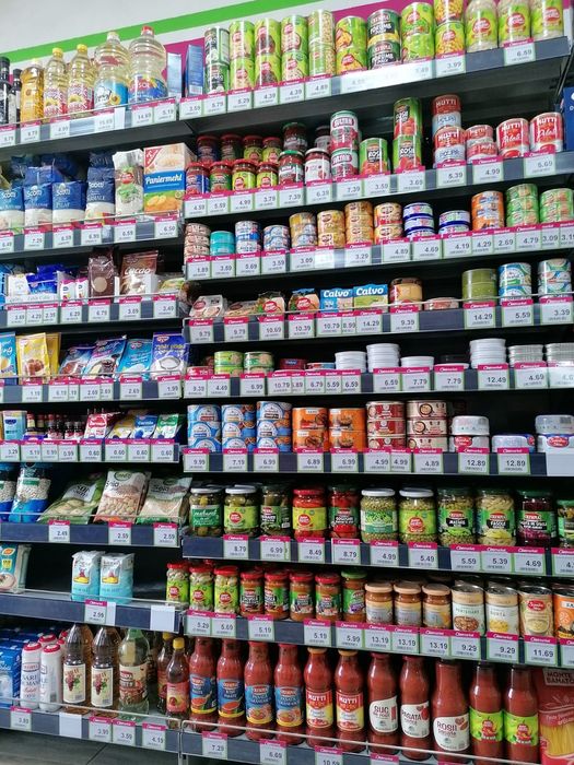 Rafturi metalice ieftine pentru magazine supermarket