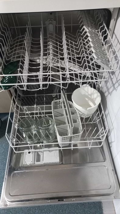 Vand masina de spalat vase BOSH model vechi functional