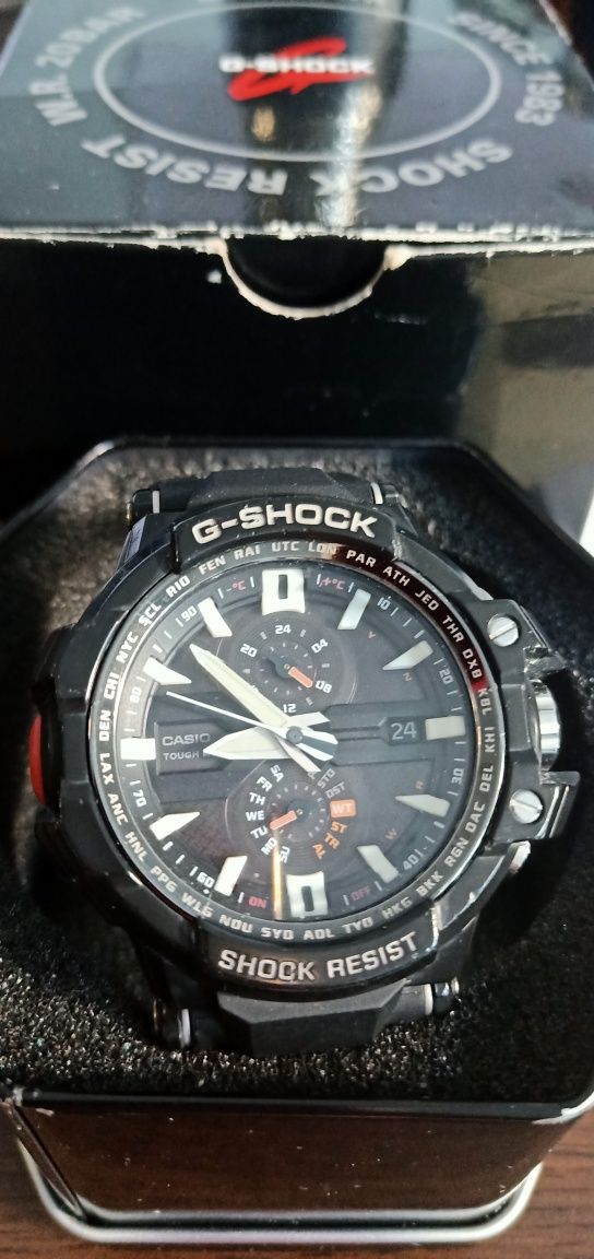Мъжки часовник CASIO G-SHOCK GW A=1000 + подаръци