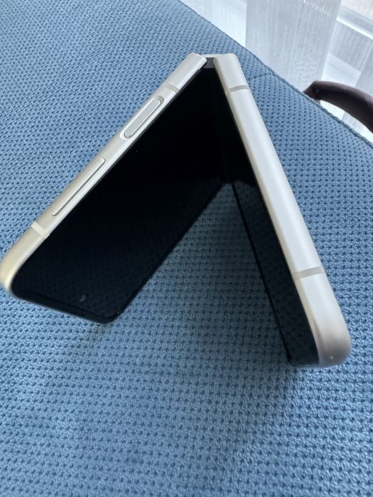 Galaxy Z flip 3 256GB