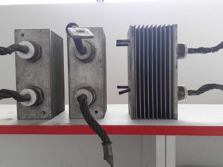 Diode de mare putere TU 31 D, cu radiatoare