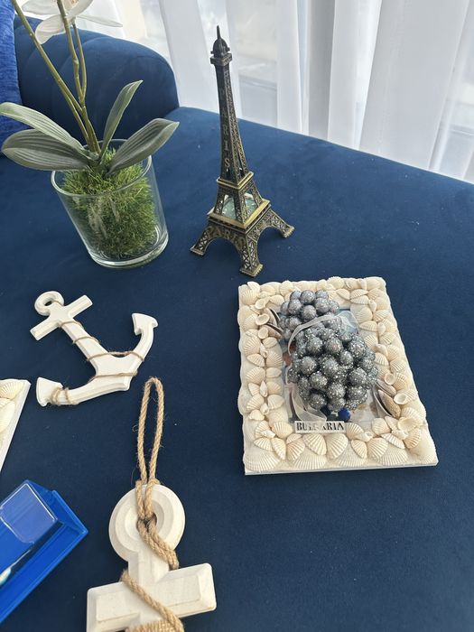 Цена на целия декор 15 лв, цена за всичко