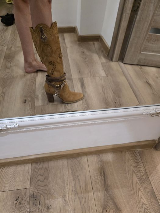 Cizme din piele naturală , 40