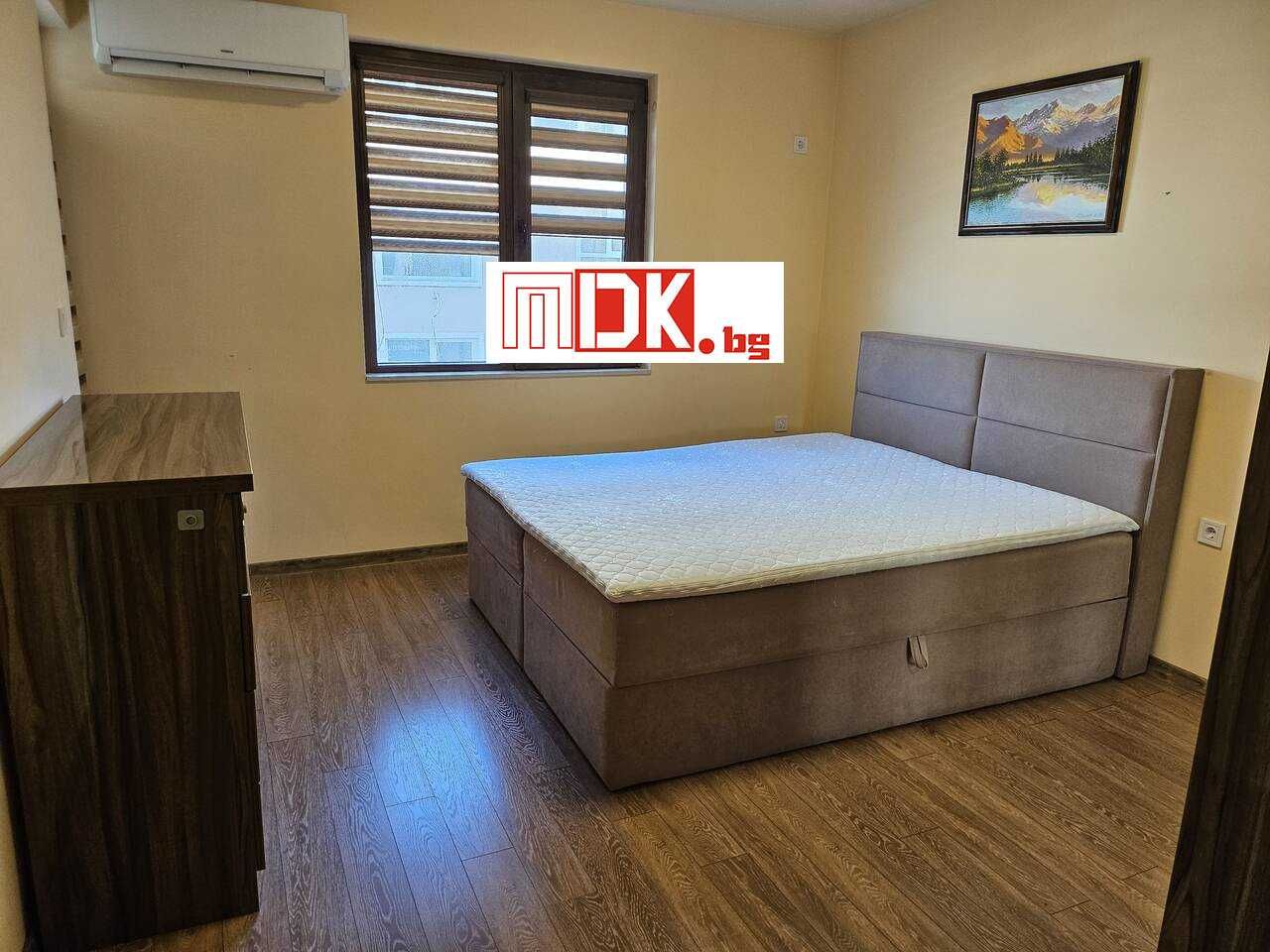 Дава се под наем Тристаен апартамент в Пловдив, Остромила - 126 кв.м за 190000 € - Снимка #4