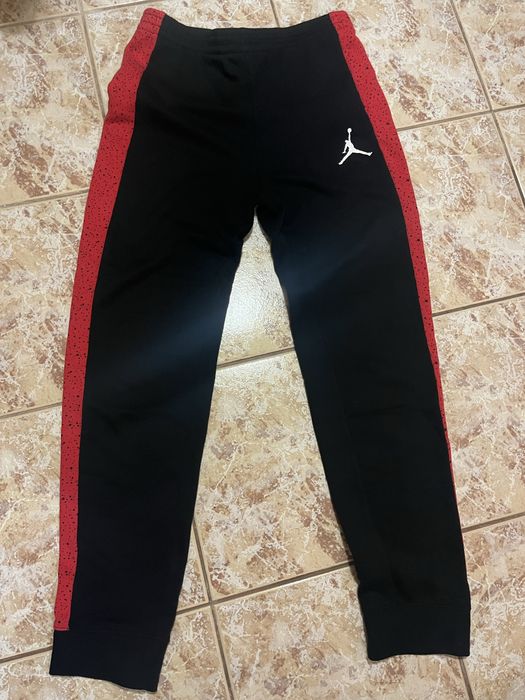 Екип jordan почти нов