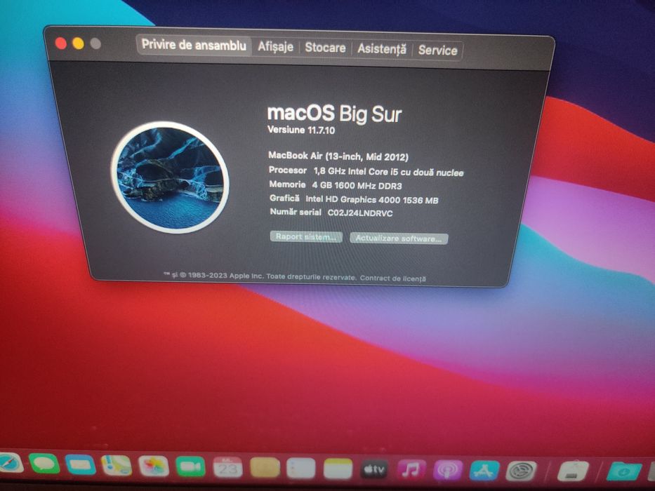 Laptop Apple MacBook Air 13 inchi mid 2012