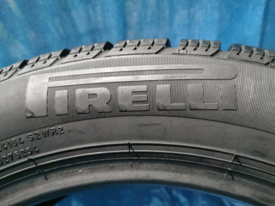 195 55 16 pirelli m+s 4 buc