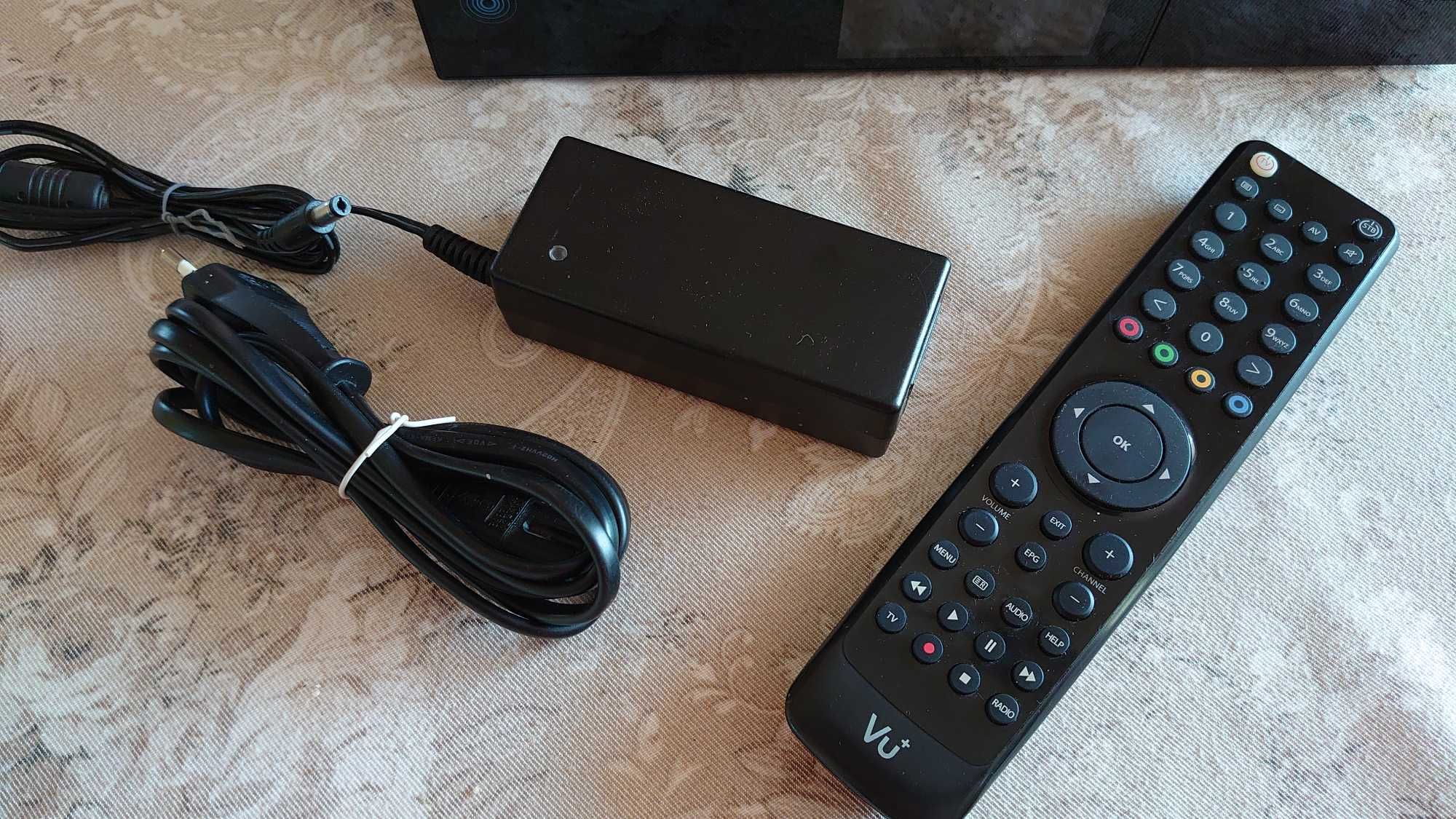 Сателитен приемник Vu+ SOLO 4K Enigma2 Receiver Dual FBC Tuner