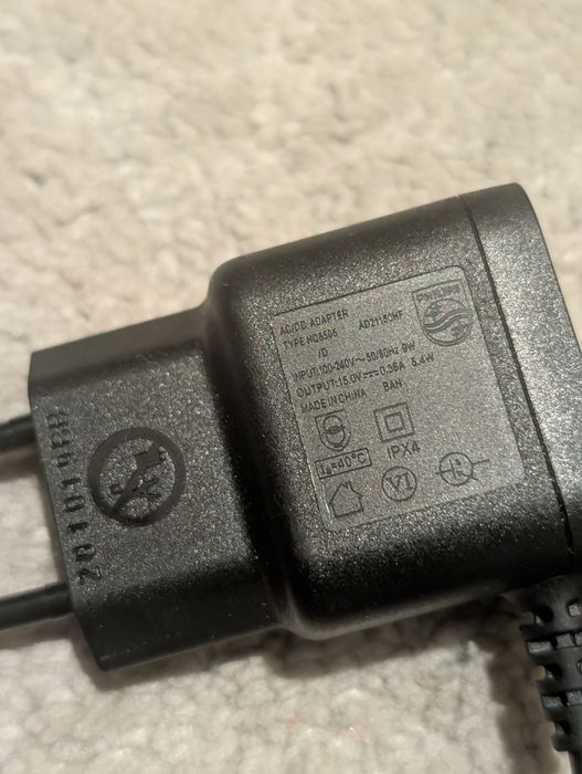 Încărcător aparat tuns și bărbierit Philips Hq8505