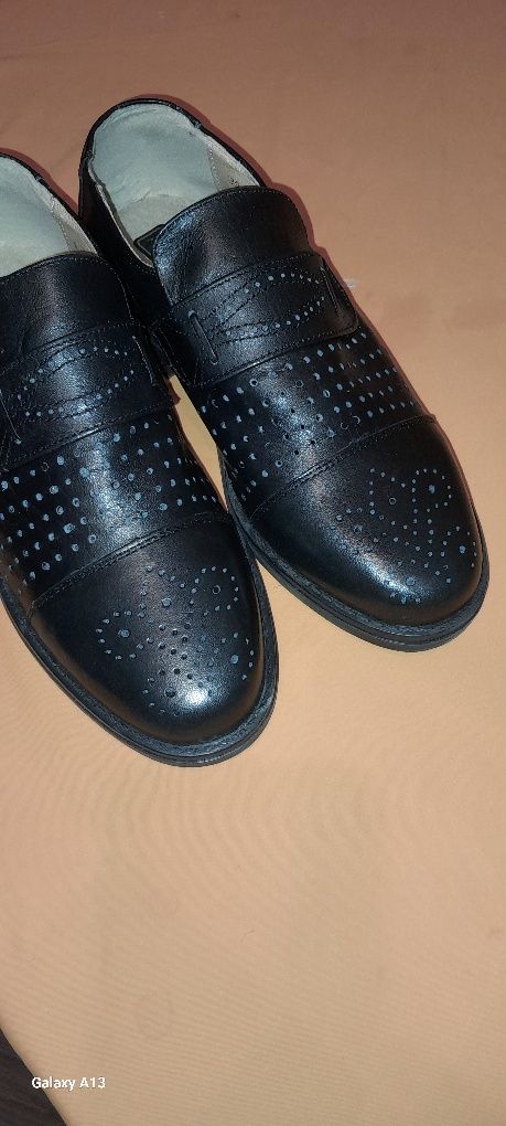 Мъжки обувки българско производство