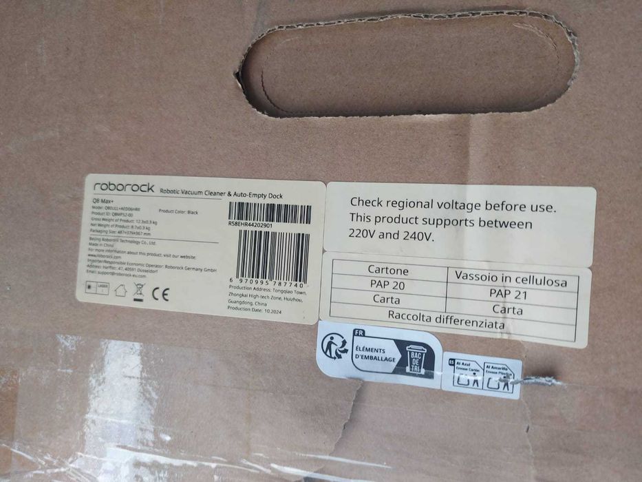 Aspirator robot Roborock Q8 Max+ Negru, NOU, Sigilat, Garantie