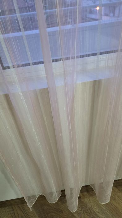 Прозрачно перде от розов тюл