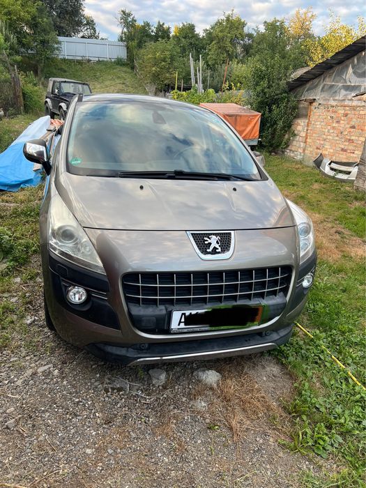 Vand Peugeot 3008 1,6 benzina