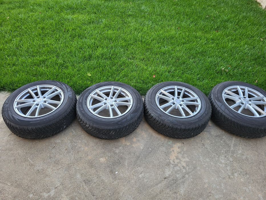 Jante roti R17 5x114.3 hyundai tucson NX4 Kia 215 65 17 iarna M+S Germ