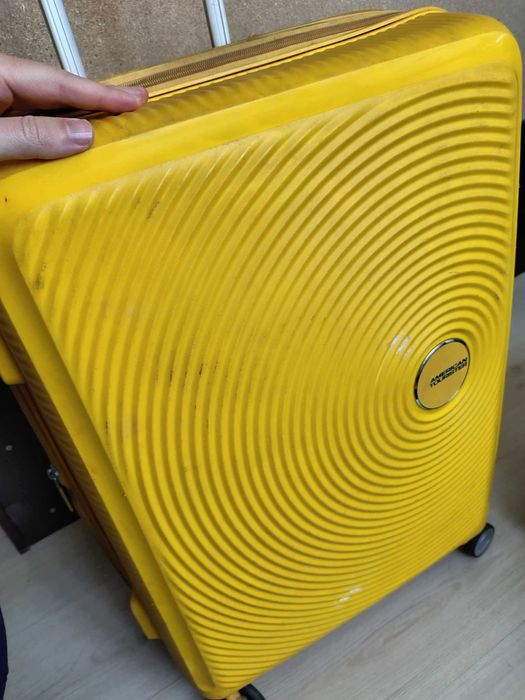 Trolere geamantan cala American Tourister mare cu 4 roti, Polyester