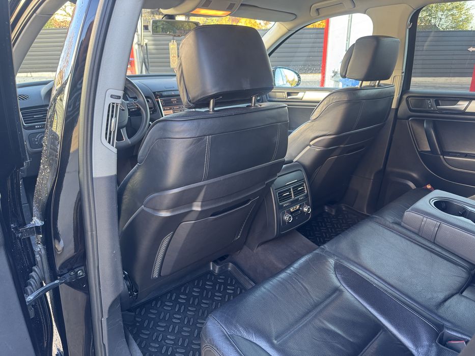 Vw Touareg 2012-3.0d-245cp/Led-Perne-Camere 360-Variante auto!!
