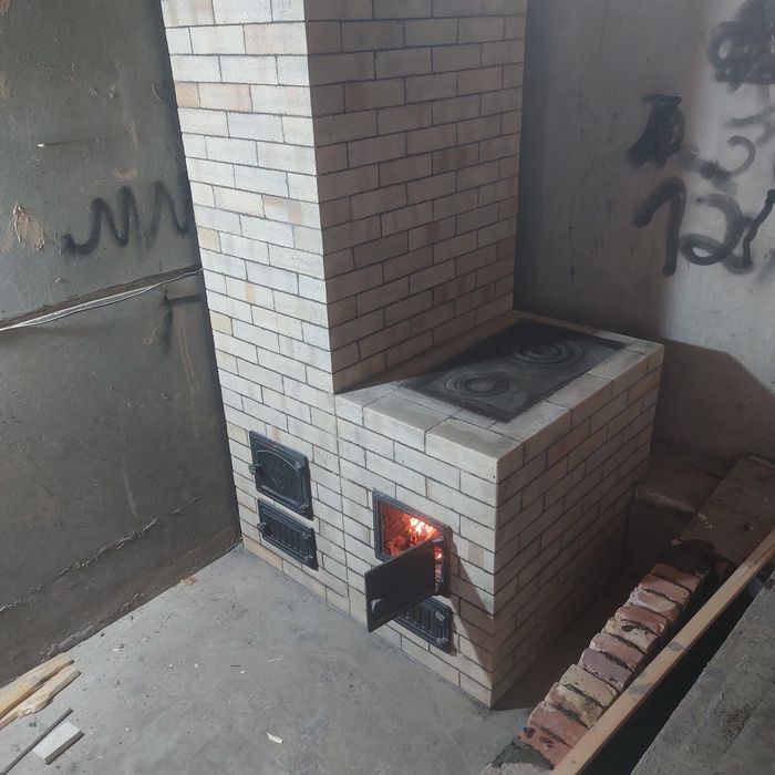 Барбекю, летняя кухня, камен