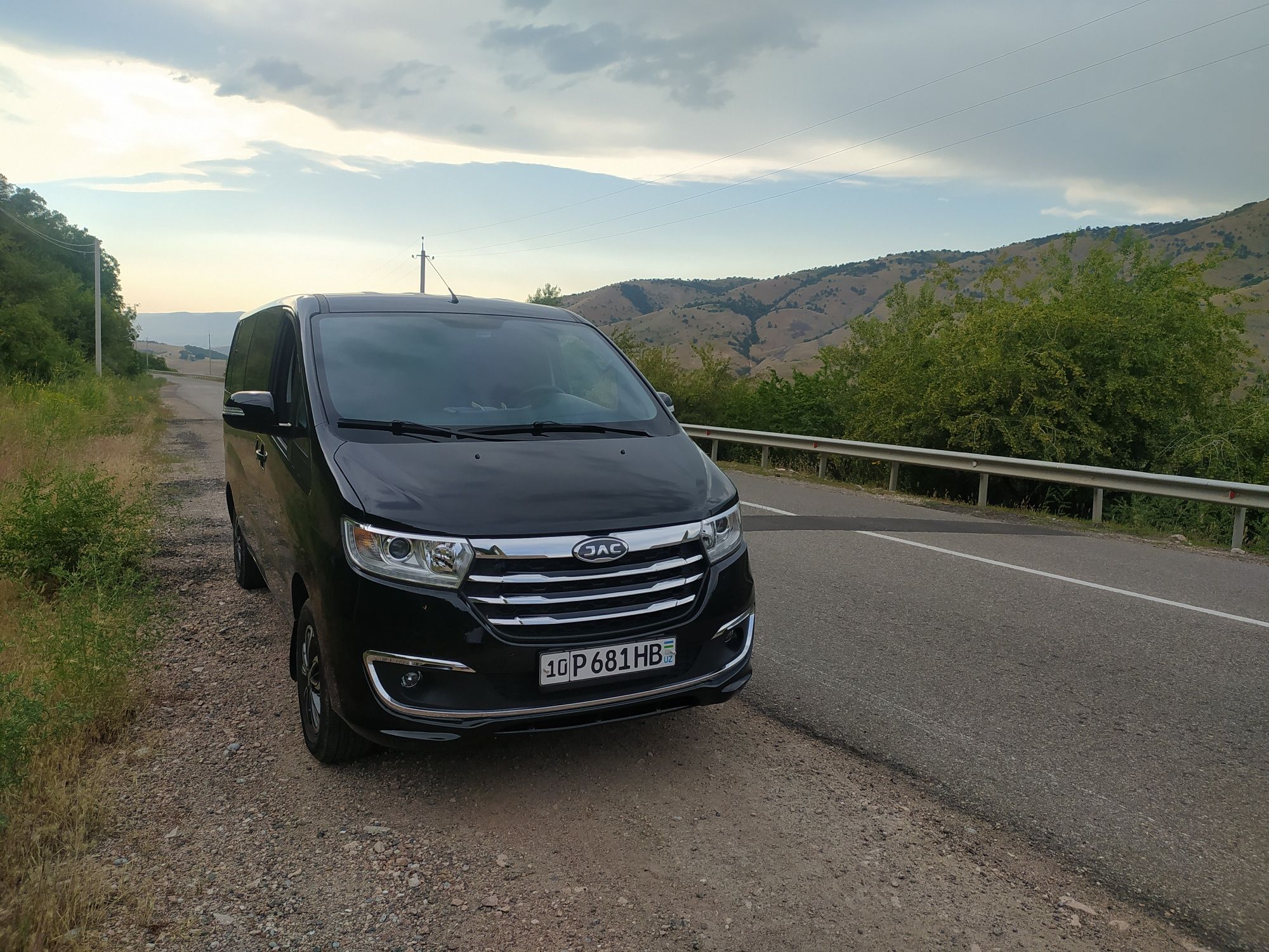 Mikraavtobus miniven taksi  Samarqand Buxoro 8 kishili