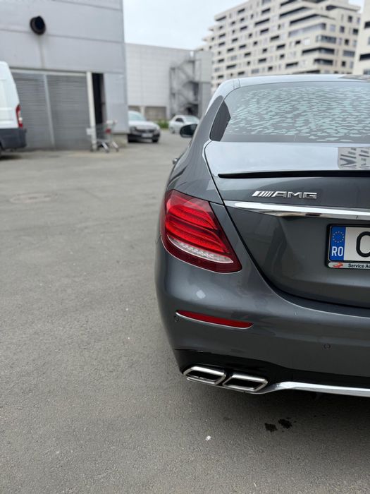 Mercedes-benz E220D 9-G Tronic