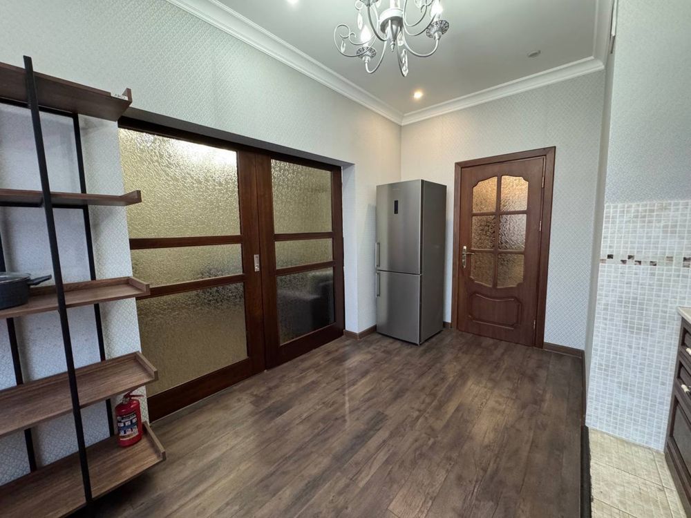 Продается 3/4/7 на ул НАВАИ TASHKENT CITY