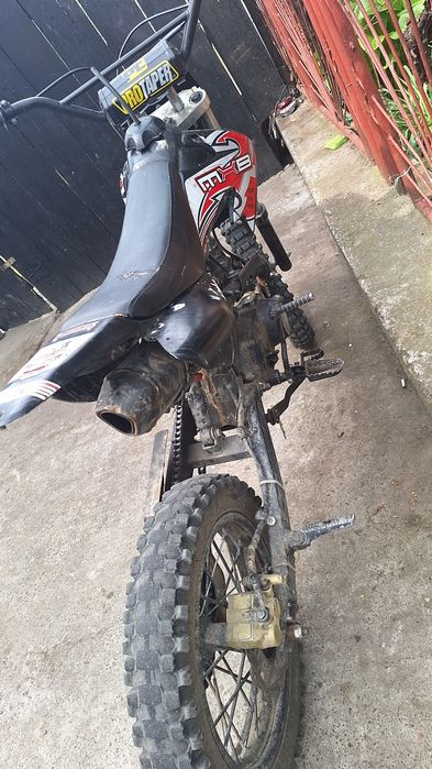 Vând cross 110cc