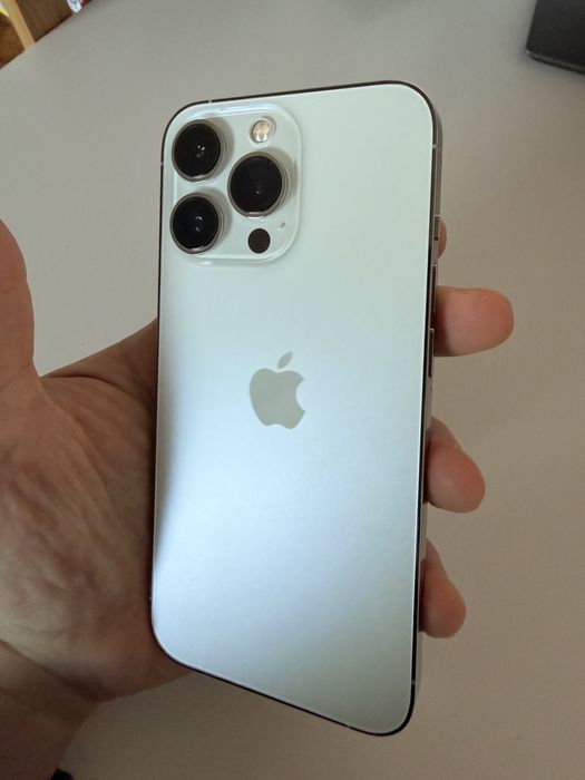 Apple iPhone 13 Pro Alb 256 GB, baterie 85%, neverlocked
