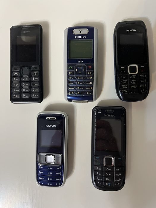 Telefoane de colectie Nokia si Philips