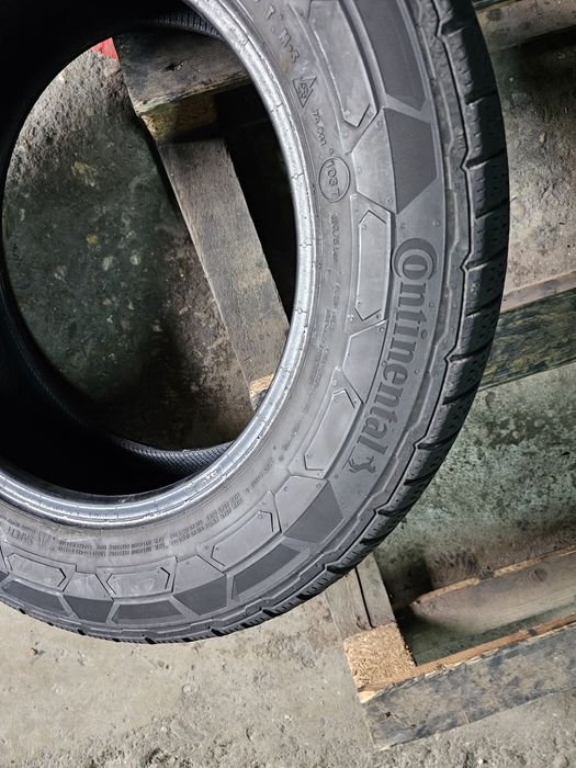 2 anvelope iarna 205 65 16C Continental 2019